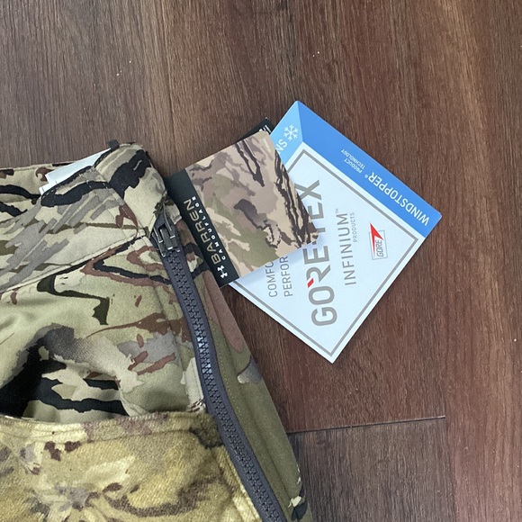 Camo Under Armour Revenant WS hunting pants - Picture 3 of 10